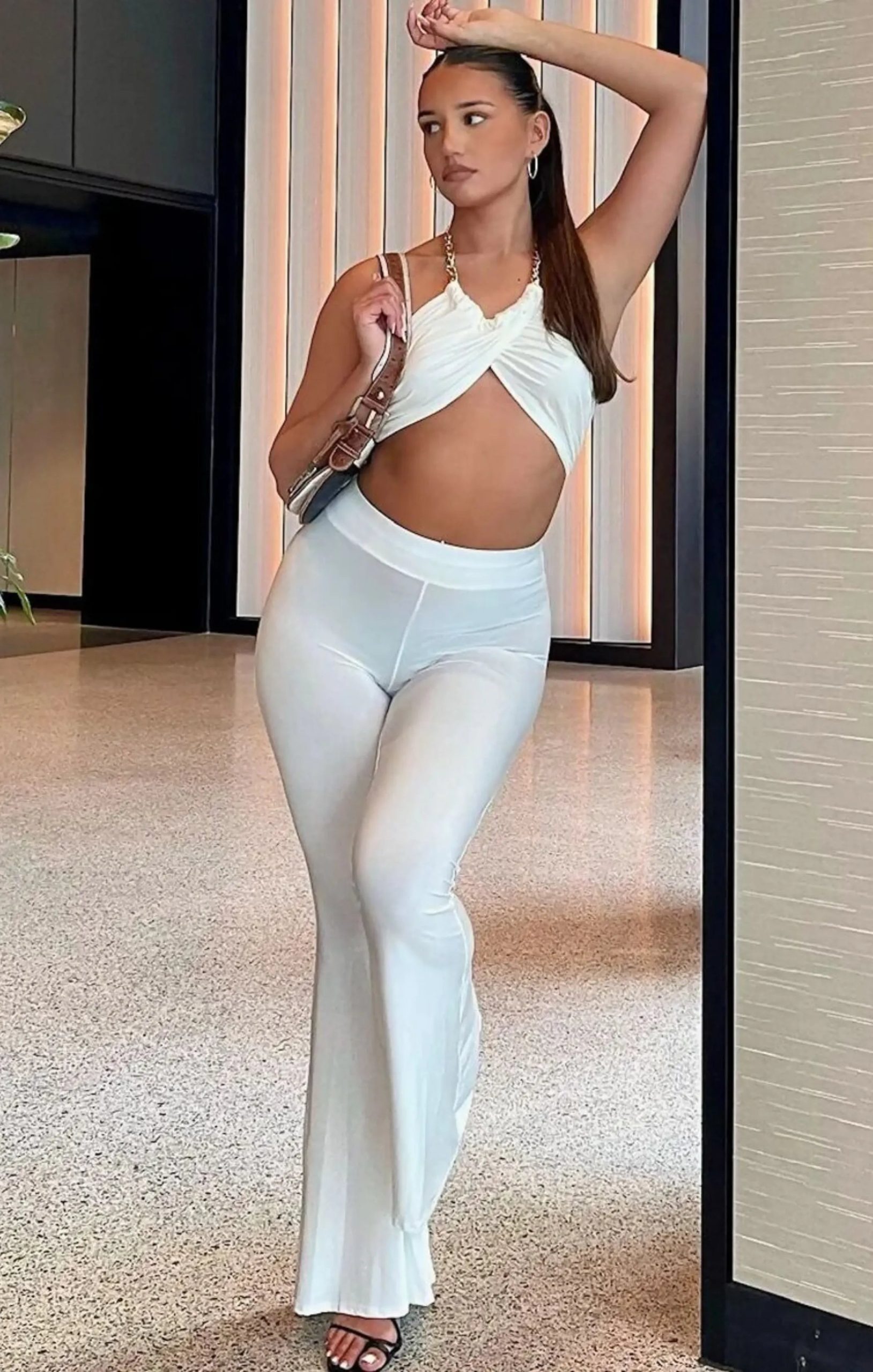 White_Gold_Chain_Halter_Crop_Top_-_Zoraya.jpg